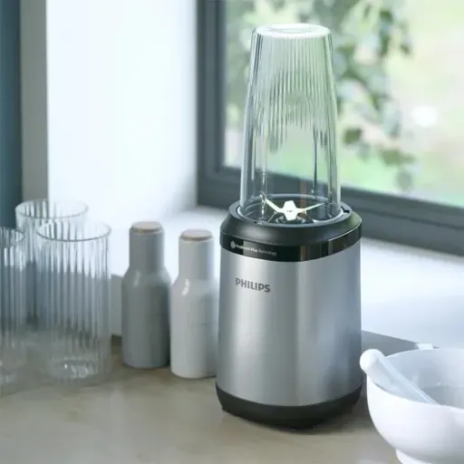 Avis Philips Blender 5000 Series HR2764/00 : le mixeur compact qui vise les smoothies sans prise de tête
