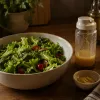 Comment bien utiliser un shaker à vinaigrette pour sublimer votre cuisine du quotidien
