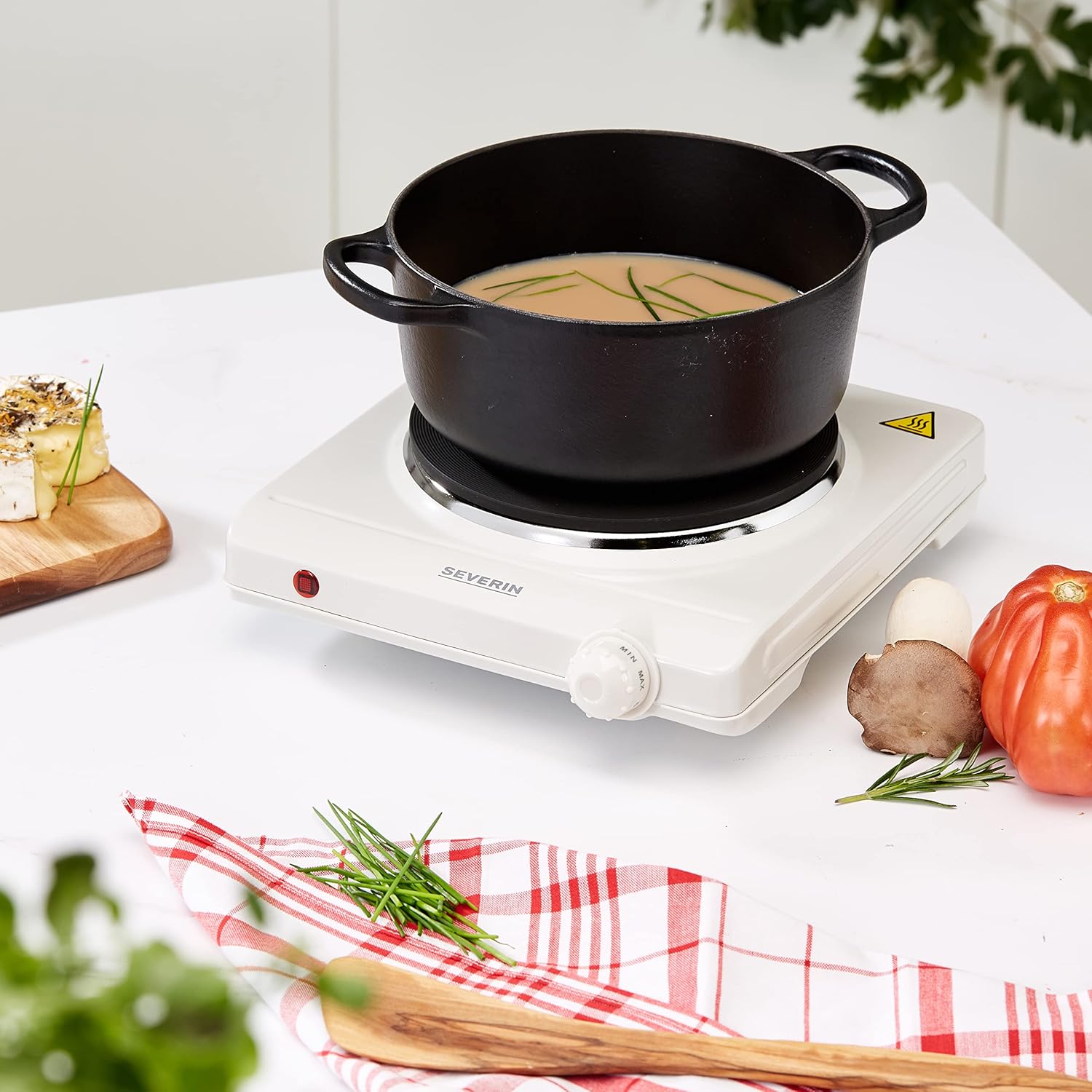 Plaque de cuisson 1 500 W, Plaque de cuisine idéale pour logement étudiant, dans le jardin ou au camping, Plaque électrique au thermostat réglable en continu, blanc, KP 1091 Blanc Plaque électrique