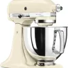 Test KitchenAid Artisan 4,8 L crème : le robot costaud qui reste sur le plan de travail