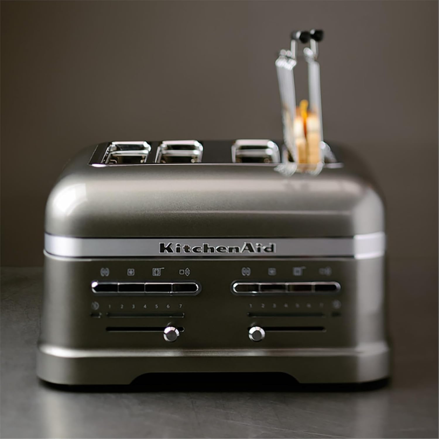 Grille pain pour 4 tranches - Artisan - 7 niveaus de brunnage et fonction décongélation - Vintage design - 4 Large fentes - Toaster avec porte-sandwich - Gris étain