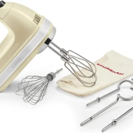 Test KitchenAid Batteur électrique 9 vitesses : le petit batteur qui fait (presque) tout à la place du robot