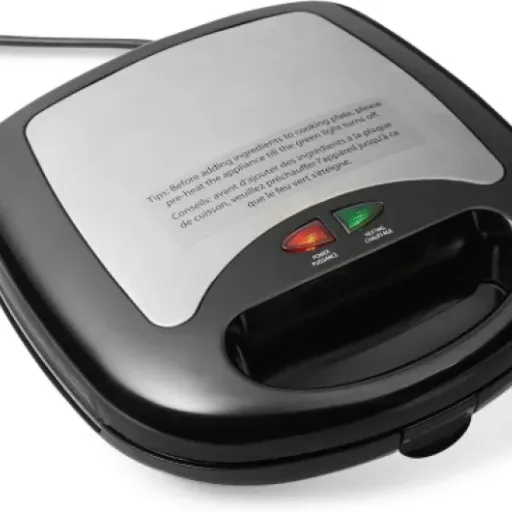 Test Amazon Basics 3-en-1 : le petit gaufrier/croque qui fait le job sans se la raconter